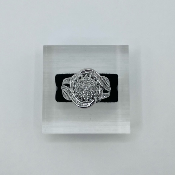 0.75 CT Natural Diamond Cocktail Silver Ring - Picture 3 of 9